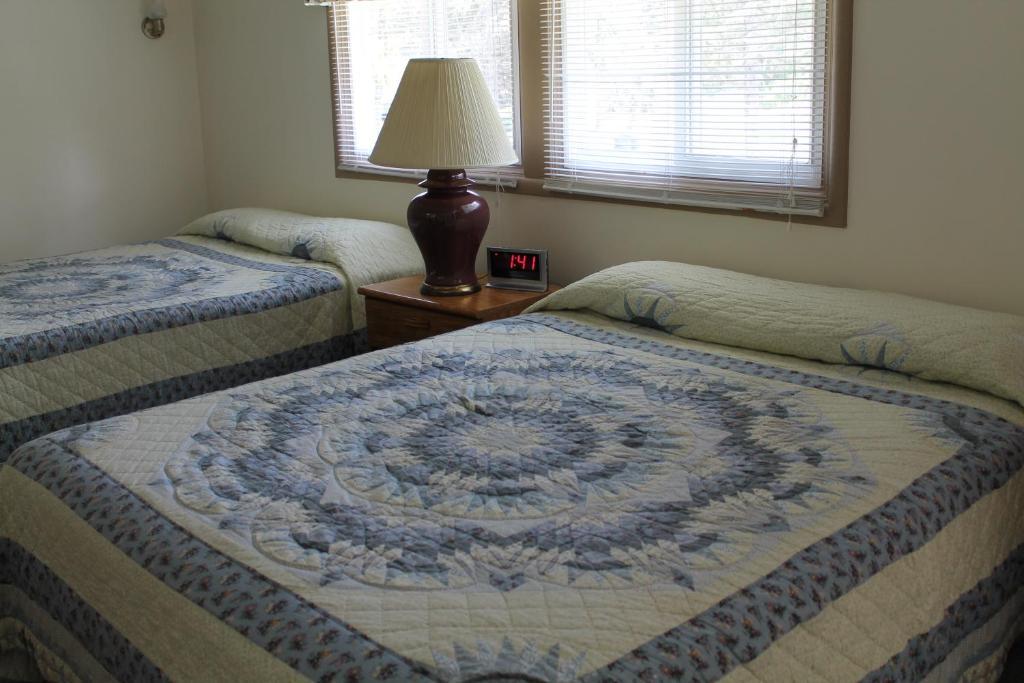 Twin Lakes - Hurley Villa Habitación foto