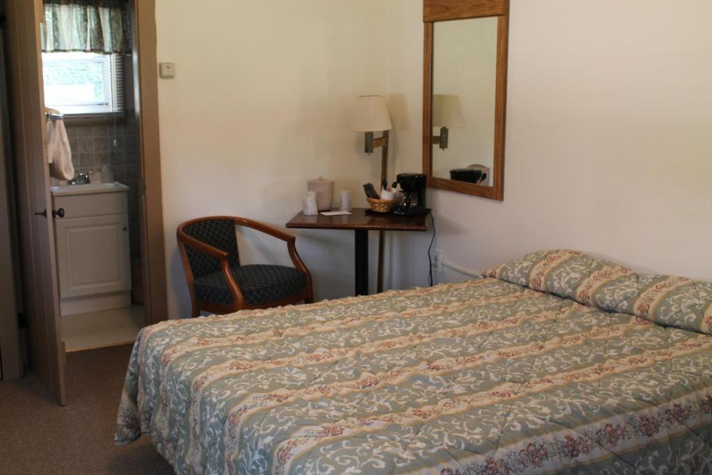 Twin Lakes - Hurley Villa Habitación foto
